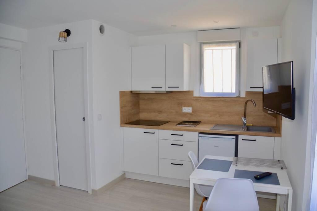 Les Forges Studio Etage Avoine Exterior foto